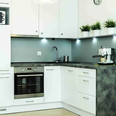 Apartament Inez *
